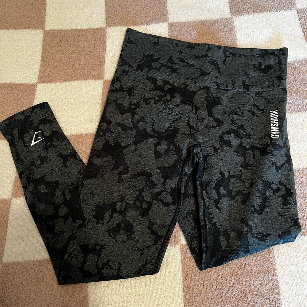 Gymshark Adapt Camo Seamless Leggings Size Small